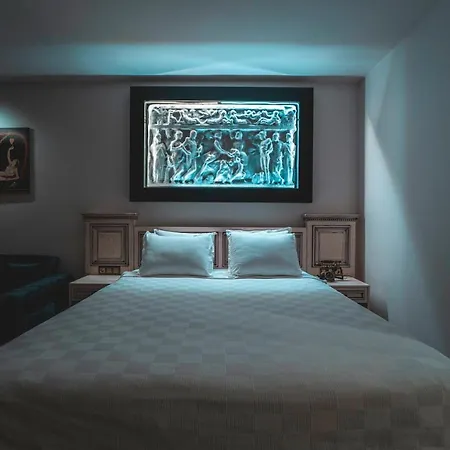 Dionysos Special Class Adults Only 12 Years Assos